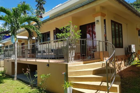 Gewerbeimmobilie in Ko Samui, Thailand 2400 m2 № 180276 - Foto 6