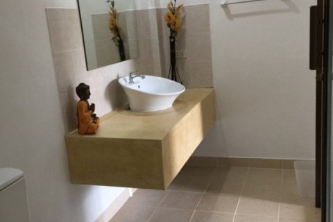 Gewerbeimmobilie in Ko Samui, Thailand 2400 m2 № 180276 - Foto 14