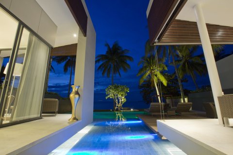 Villa in Ko Samui, Thailand 3 bedrooms № 180273 - photo 12