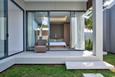 Villa in Ko Samui, Thailand 3 bedrooms № 180273 - photo 27