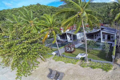 Villa in Ko Samui, Thailand 3 bedrooms № 180273 - photo 2