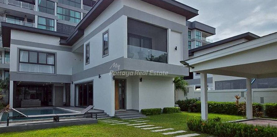 Casa de 4 dormitorios en Pattaya, Tailandia № 152537