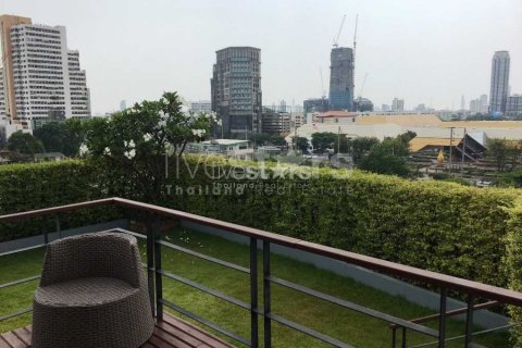 Condo in Bangkok, Thailand, 1 bedroom  № 66963 - photo 8