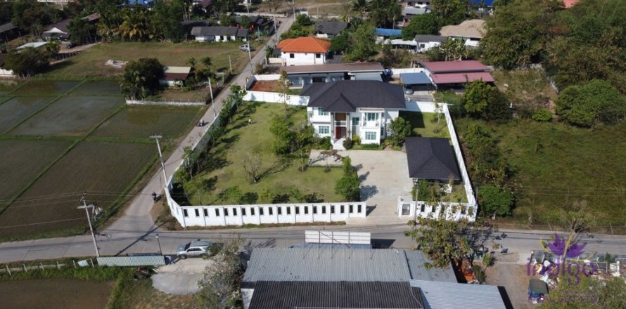 บ้านในเชียงใหม่, ประเทศไทย 4 ห้องนอน № 162575