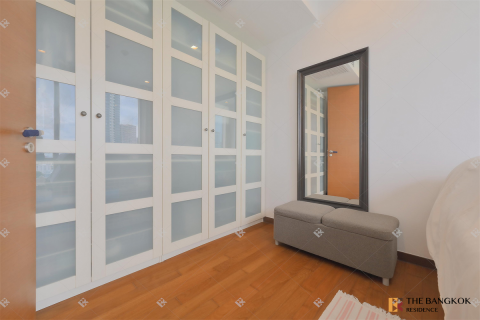 Condo à Bangkok, Thaïlande, 1 chambre  № 210189 - photo 1