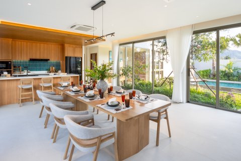 Chalet de 4 dormitorios en Bang Tao, Tailandia № 71753 - foto 20