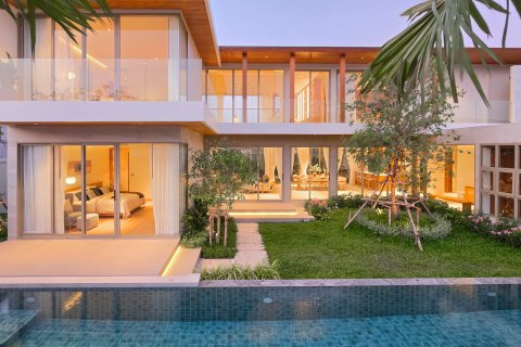 Villa in Bang Tao, Thailand 4 bedrooms № 71753