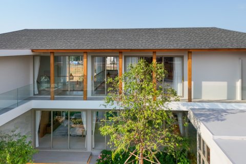 Chalet de 4 dormitorios en Bang Tao, Tailandia № 71753 - foto 13