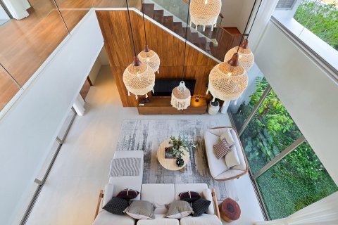Chalet de 4 dormitorios en Bang Tao, Tailandia № 71753 - foto 17