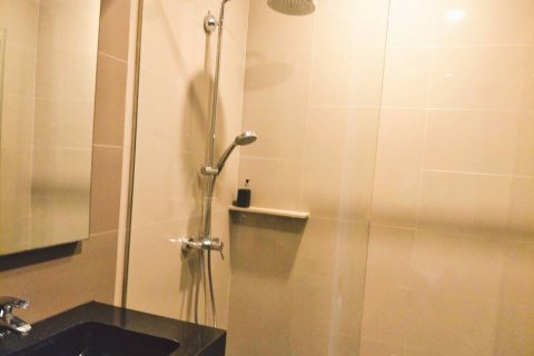 Condo à Watthana, Bangkok, Thaïlande, 1 chambre  № 200531 - photo 4