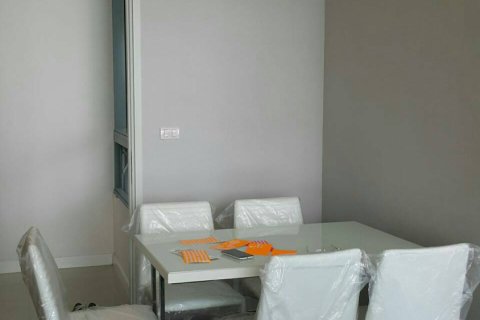 Condo in Watthana, Bangkok, Thailand, 2 bedrooms № 200530 - photo 6