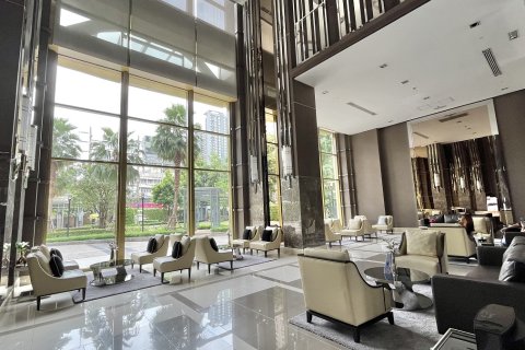 Condo in Watthana, Bangkok, Thailand, 2 bedrooms  № 200530