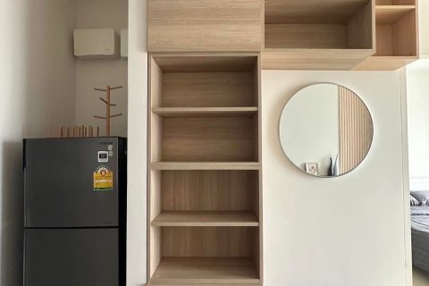 Studio in the Condo in Huai Khwang, Bangkok, Thailand № 169335