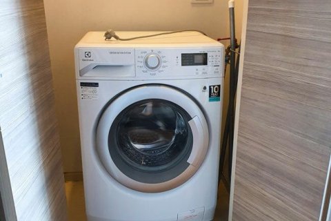 Estudio en el condominio en Khlong San, Bangkok, Tailandia № 169334 - foto 12