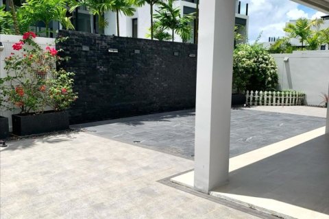 Casa de 6 dormitorios en Bang Tao, Tailandia № 153881 - foto 20
