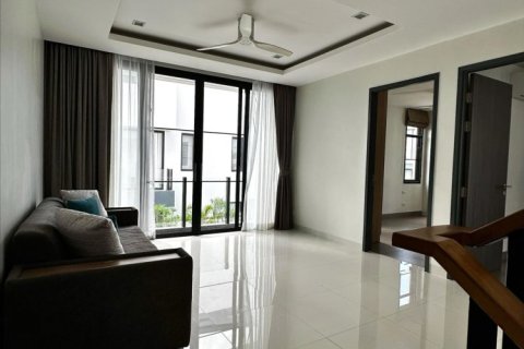 Casa de 6 dormitorios en Bang Tao, Tailandia № 153881 - foto 7
