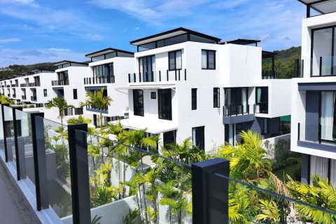 Casa de 6 dormitorios en Bang Tao, Tailandia № 153881 - foto 28