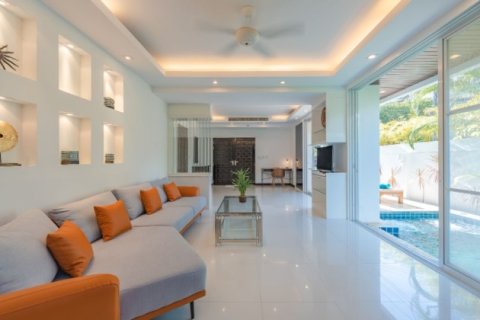 Chalet de 4 dormitorios en Patong, Tailandia № 191160 - foto 8