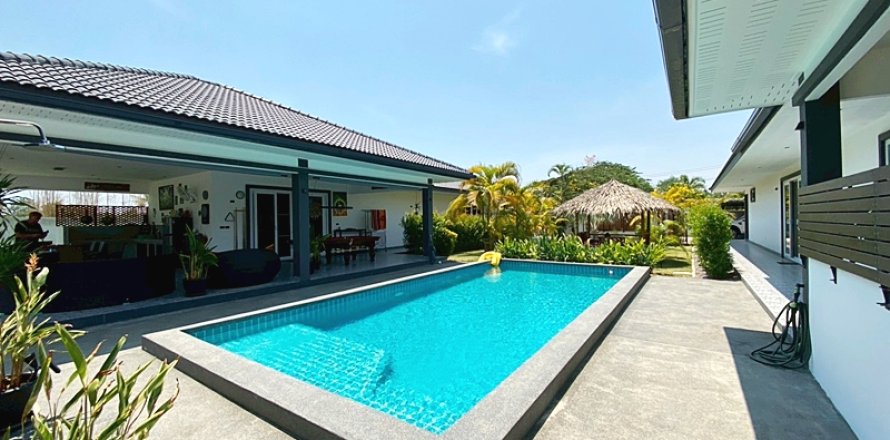 Chalet de 4 dormitorios en Cha-am, Tailandia № 174035