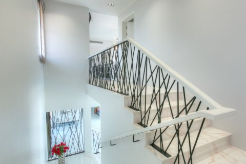 Haus in Bang Tao, Thailand 4 Schlafzimmer № 180353 - Foto 16
