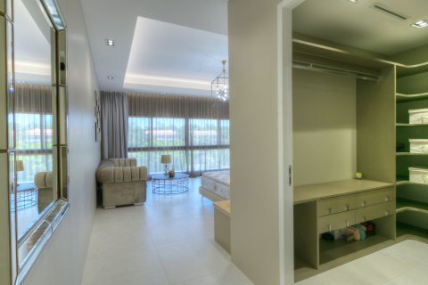Haus in Bang Tao, Thailand 4 Schlafzimmer № 180353 - Foto 19