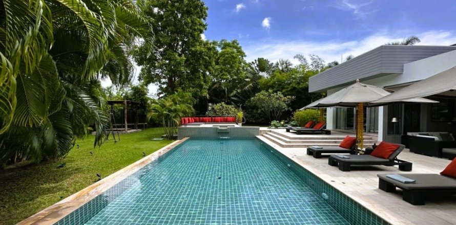 Casa de 8 dormitorios en Hua Hin, Tailandia № 180568