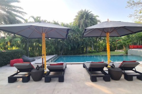 Casa de 8 dormitorios en Hua Hin, Tailandia № 180568 - foto 5