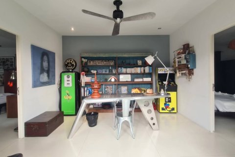 Casa de 8 dormitorios en Hua Hin, Tailandia № 180568 - foto 13