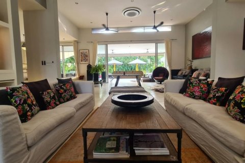 Casa de 8 dormitorios en Hua Hin, Tailandia № 180568 - foto 10