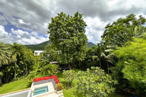 Casa de 8 dormitorios en Hua Hin, Tailandia № 180568 - foto 17