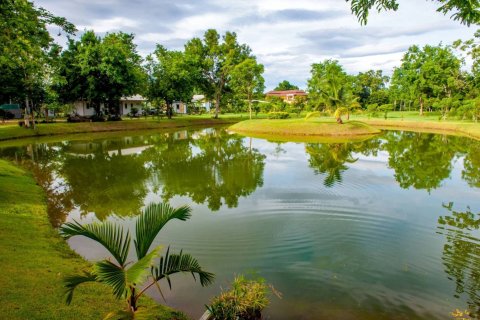 Haus in Prachinburi, Thailand 7 Schlafzimmer № 180562 - Foto 4