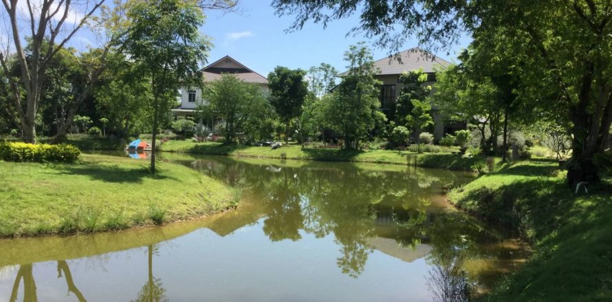 Haus in Prachinburi, Thailand 7 Schlafzimmer № 180562