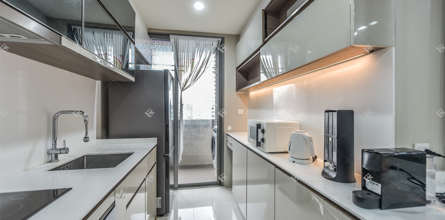 Кондоминиум с 1 спальней в Бангкоке, Таиланд № 194616