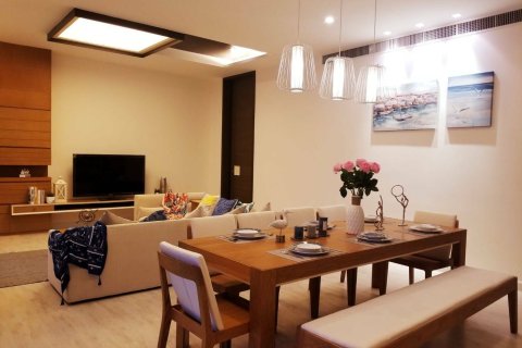 Condo à Hua Hin, Thaïlande, 3 chambres № 167399 - photo 11