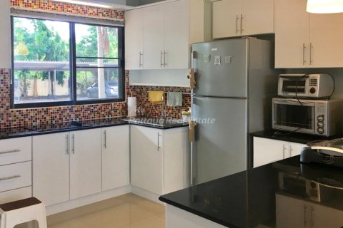 Condo in Pattaya, Thailand, 2 bedrooms № 178983