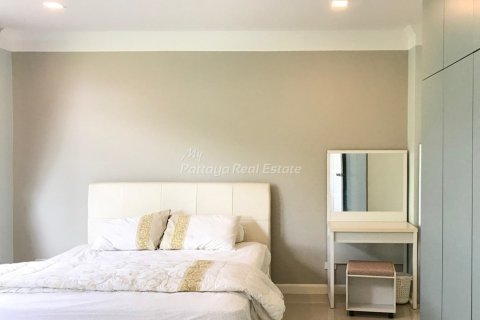 Condominio de 2 dormitorios en Pattaya, Tailandia № 178983 - foto 4