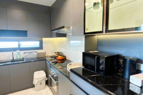 Casa de 4 dormitorios en Pattaya, Tailandia № 178988 - foto 7