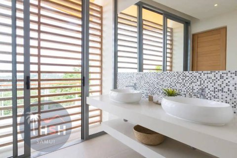Chalet de 3 dormitorios en Ko Samui, Tailandia № 180074 - foto 18