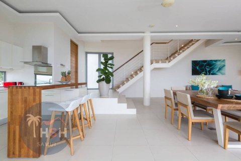 Chalet de 3 dormitorios en Ko Samui, Tailandia № 180074 - foto 16