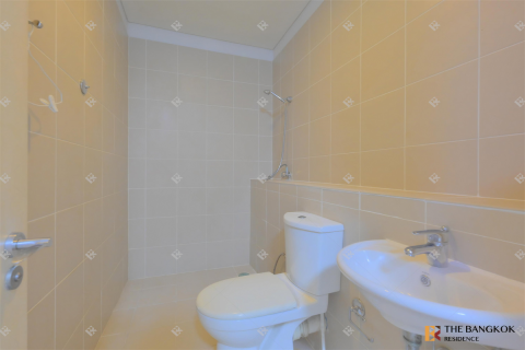 Eigentumswohnung in Bangkok, Thailand, 3 Schlafzimmer  № 210200