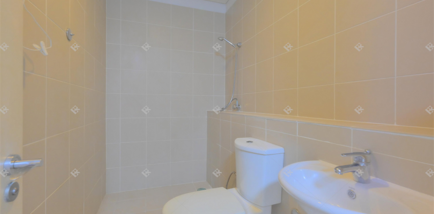 Condo à Bangkok, Thaïlande, 3 chambres № 210200
