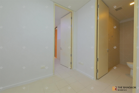 Condo à Bangkok, Thaïlande, 3 chambres № 210200 - photo 2
