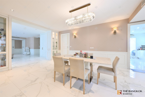 Condo à Bangkok, Thaïlande, 4 chambres № 210201 - photo 2