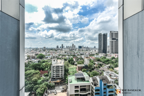 คอนโดมิเนียมในกรุงเทพฯ, ประเทศไทย, 3 ห้องนอน № 210202 - รูปถ่าย 3