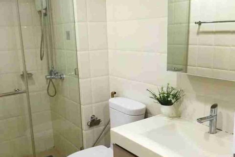 Condominio de 1 dormitorio en Bangkok, Tailandia № 183562 - foto 5