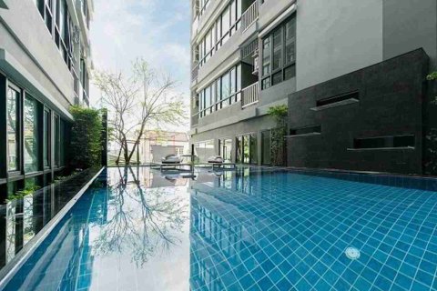 Condominio de 1 dormitorio en Bangkok, Tailandia № 183562 - foto 2