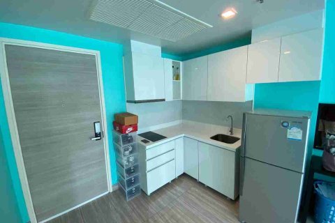 Condominio de 1 dormitorio en Bangkok, Tailandia № 183559 - foto 4