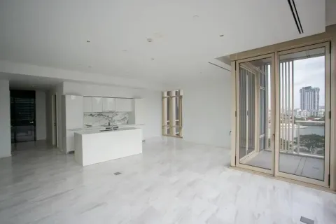 Condo in Sathon, Bangkok, Thailand, 2 bedrooms № 160476 - photo 6