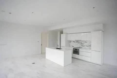 Condo in Sathon, Bangkok, Thailand, 2 bedrooms № 160476 - photo 5