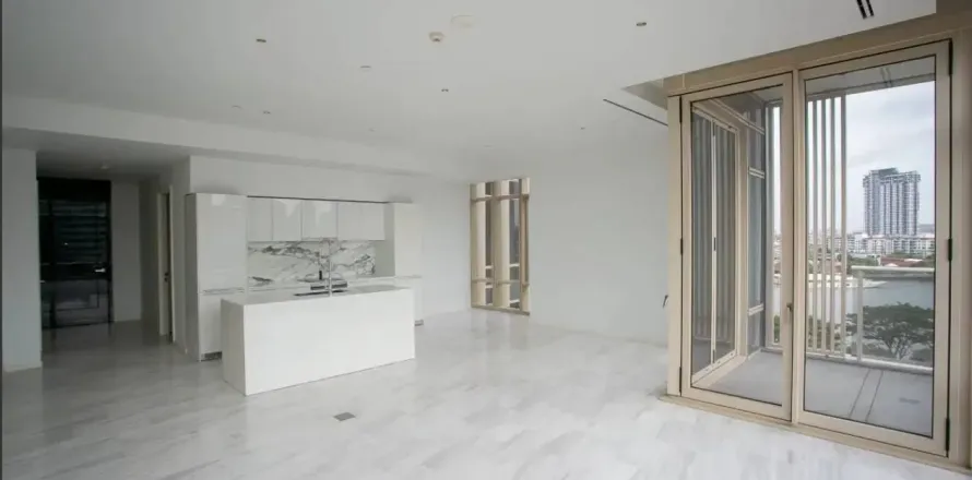 Condo in Sathon, Bangkok, Thailand, 2 bedrooms № 160476